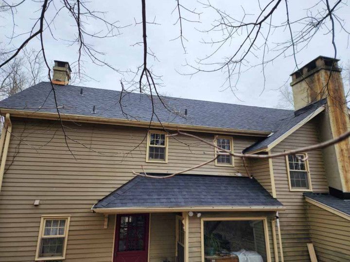 Professional roof installation in Quakertown Pennsylvania